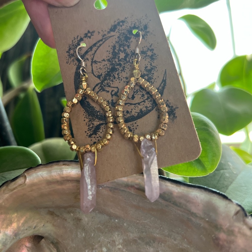 Lavender Aura Quartz Drop Dangle Earrings - Picture 2 of 4